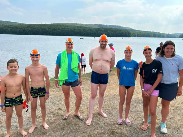 Participants au 1500 mètres de la Traversée du lac des Vieilles Forges
