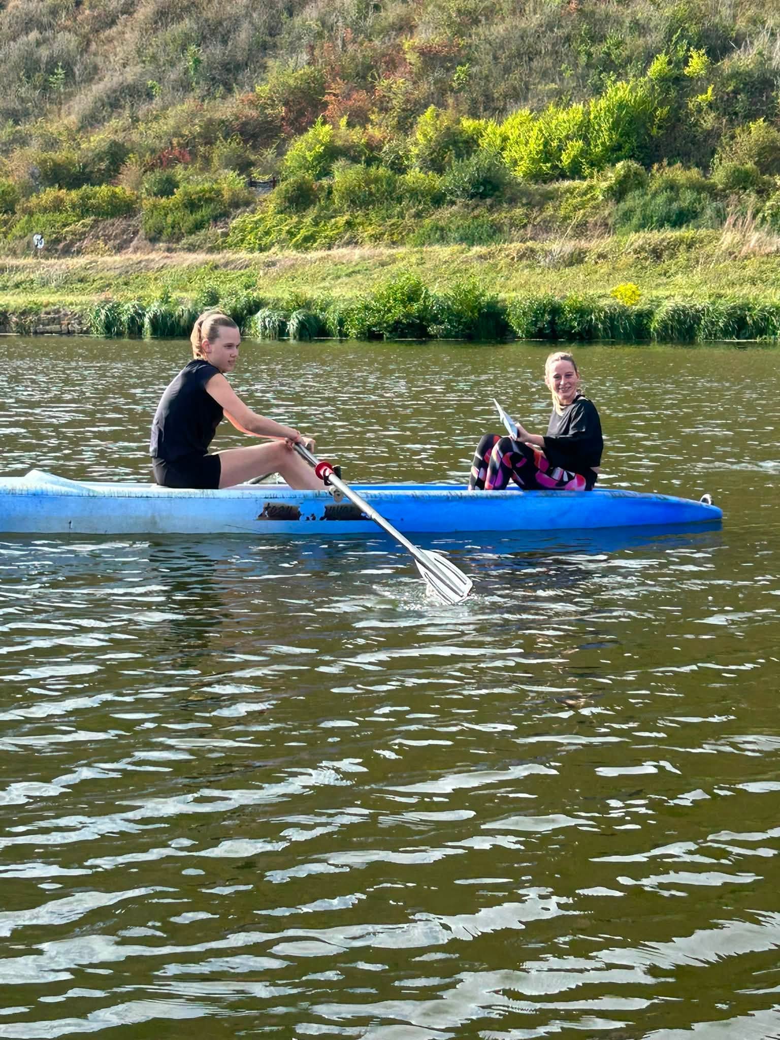 Les nageurs Élite de l'ARMN en activité aviron